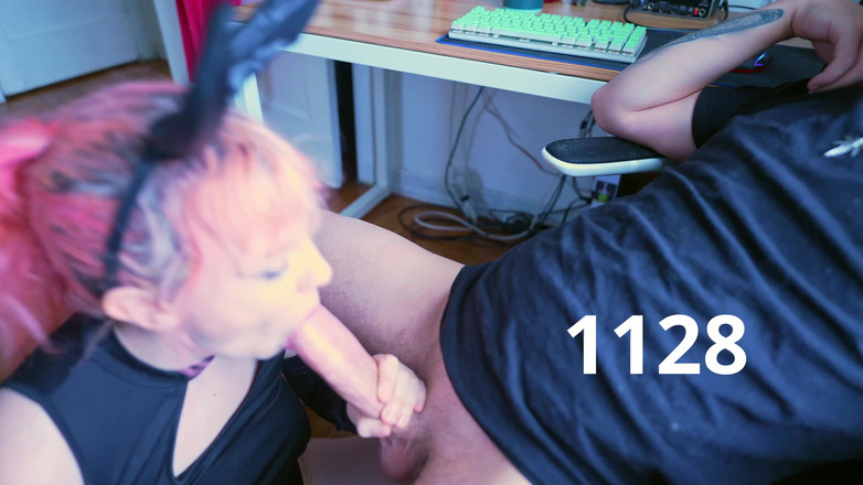 lilredvelvettt: Každý sání je dolar