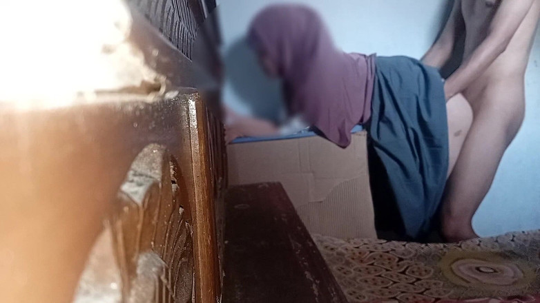 Famly sex: Moje švagrová mě třikrát probodla.