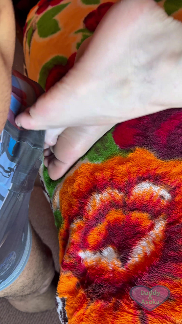 Daddy and Asuka: 戏弄和吞下她多汁的圆屁股