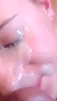 Great Facial, I Covered the Face of My Stepdaughter with a Lot of Cum