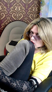 Sucking the Black Dildo