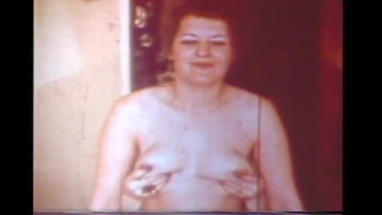 Vintage Usa: Vintage lesbianas con peludo coño de milf en fiesta de...