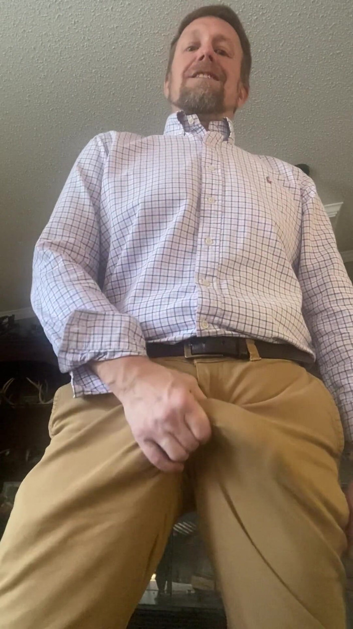 RealBigDill: 爸爸的女孩想要大厚的鸡巴