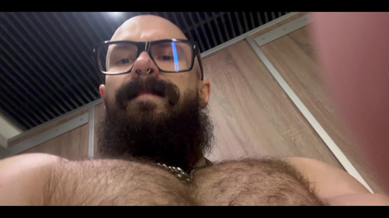 Mister Stone: Biceps - Huge
