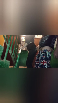 隣人との廊下でのセックス