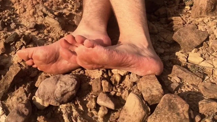 Manlyfoot: Dirty Dusty Big Male Feet - Barefoot Walking on Australian Mars...