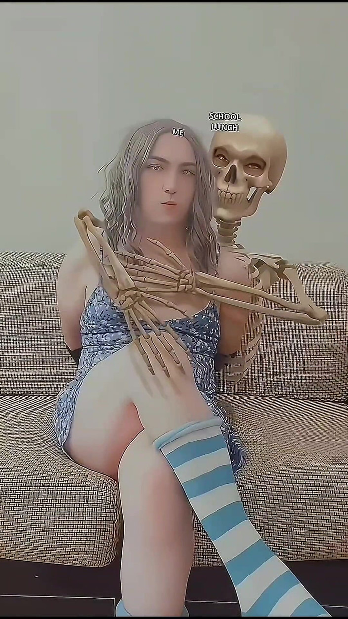 Kitty_Cross: La seduzione bollente: scatena i momenti più caldi nella collezione...