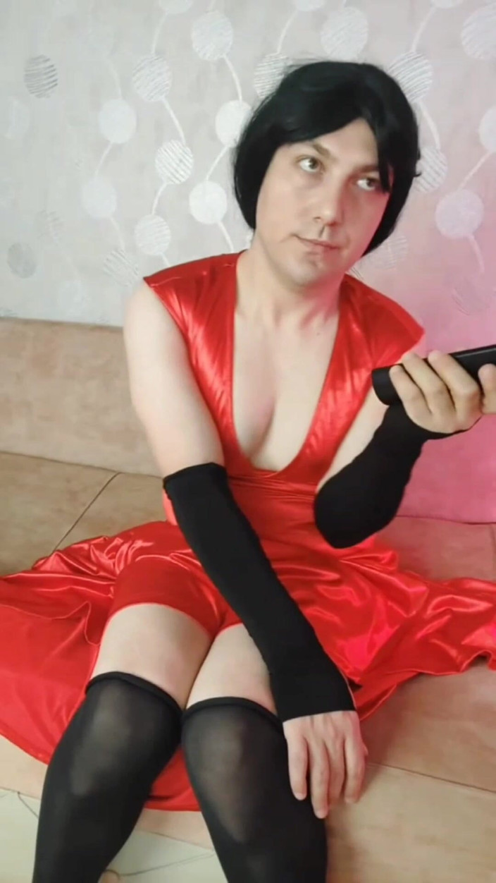 Kitty_Cross: Red Dress Pretty Smooth Legs