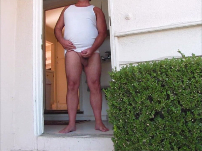 The porky pervert: Masturbazione e sborrata laterale porta