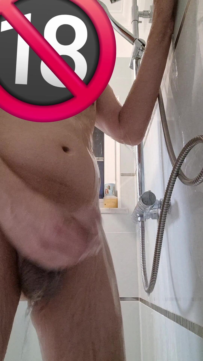 Rafael Torreano: Melancap dalam boxerbrief putih saya