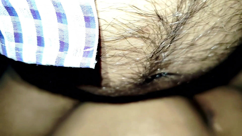 Varma gi: Wideo Desi Romantyczny Seksowny