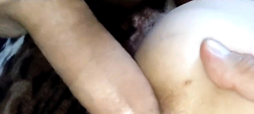 Hotlia: Velké krásně roztahuje díry sexy manželky