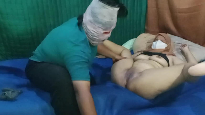 Babang endut: Ficken und lecken, indonesische MILF-muschi