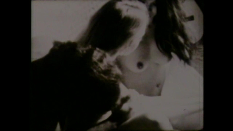 Vintage megastore: Coppia Lesbica Con Il Loro Scopatore.