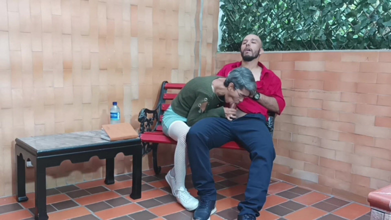 Swingersamateur40: Miluji šukat kdekoli - porno ve španělštině.