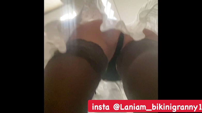 TaniaMilf: Granny Fetish Underskirt Thong String