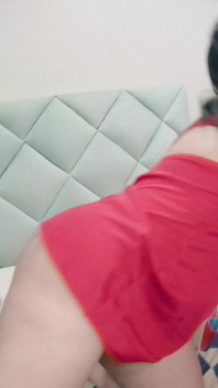 Taking Advantage of the Hottie's Ass and Cumming on Her Feet - Maah Baby - Dodo