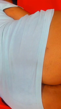 Big Booty MILF Secretly Watching Porn While Masturbating