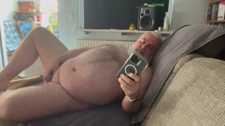 cuddlebearbln: Phù thủy trên ghế sofa 8