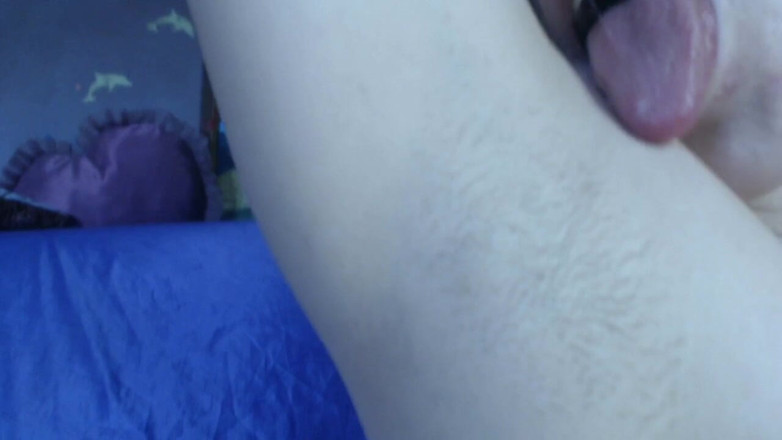 Risky Hairy Couple: Biceps Flex