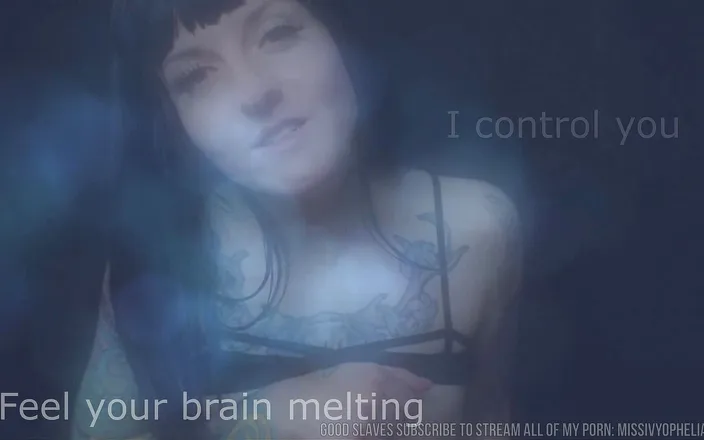Miss Ivy Ophelia: Yes goddess mesmerize