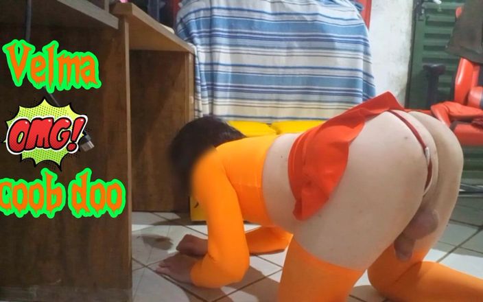 Carol videos shorts: Velma Cosplay Crossdresser Femboy