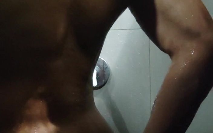 Trebol Jess: Hot Latin Guy Loves to Touch Himself in Shower