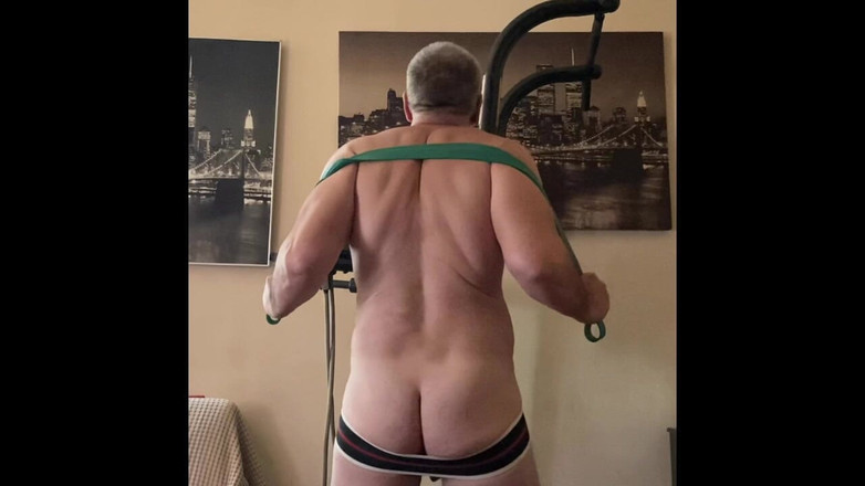 Alex Art: Ik hou van gym!