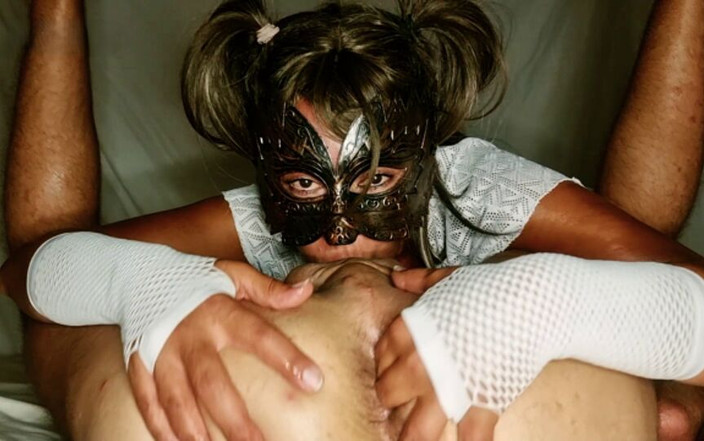 Chupa Reina: Gara-gara beda 20 tahun, aku suka banget ngentot lubang pantatnya pakai...