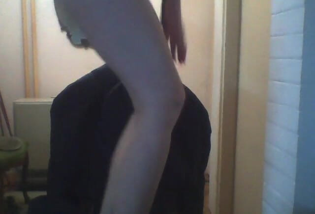 Dominatrix Redsonyja: Bugün gelen yeni aboneler için bir hediye hoş geldiniz..... Biliyorum...