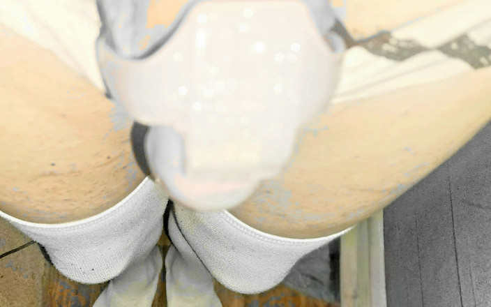 sisswewt: Gestopft und in meinen strumpf und Chasity cage leckt jeden...