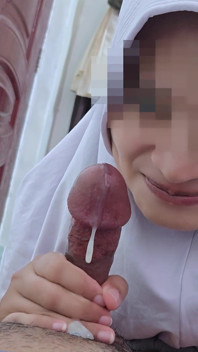 [dc] Asian Hijab Girl Shocked to See a Morning Wood From Her Step Stepbrother - Minokiiko
