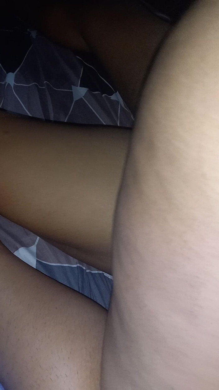 E-Alfa: B. suger kuk efter festen