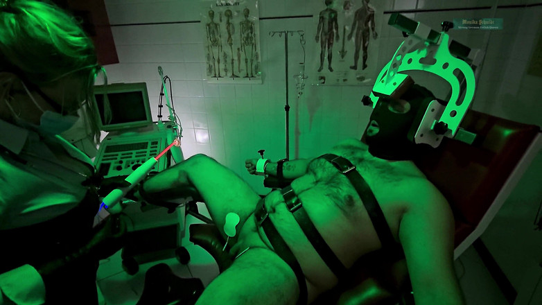 Strict Senz: 의료 교정 연구소 두 번째 검사