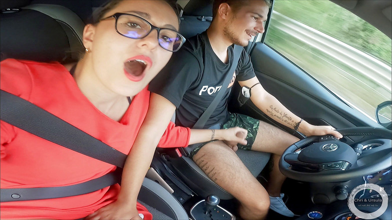 Chri Ursula: Возвращаясь с наград, я решил пососать член Кристиана, когда он был за рулем