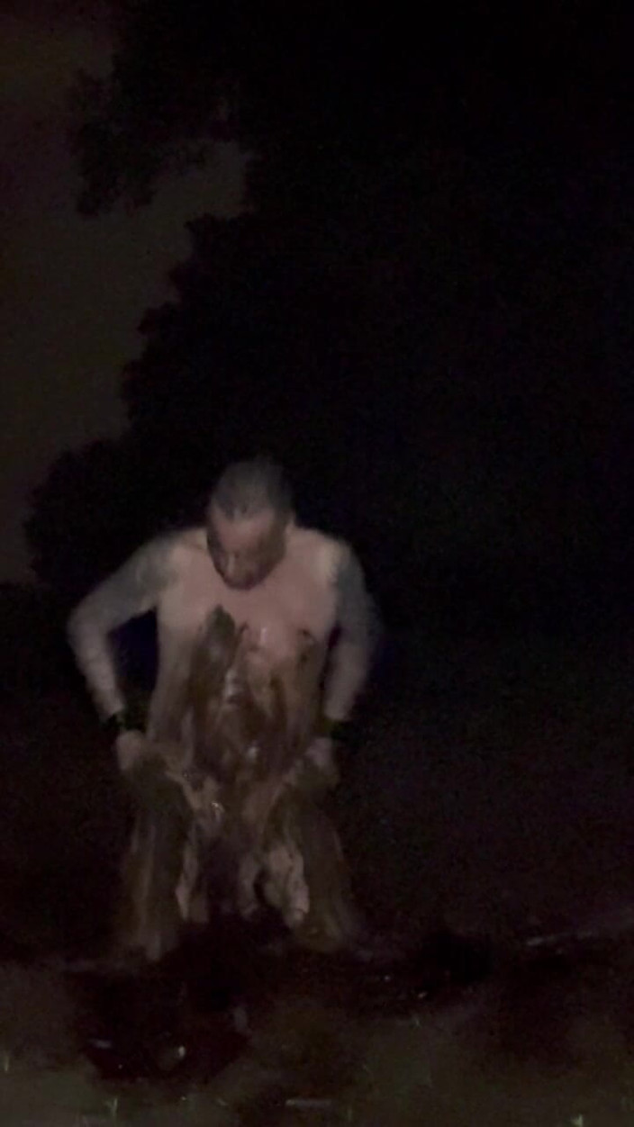 Slave 1976: Bloßgestellter film