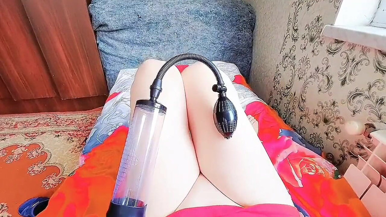 Kitty_Cross: Sissy Crossdresser Sexy šaty s velkým zadkem Bílý Gay Boy Lady...