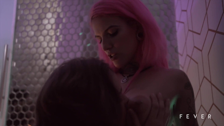 Fever Films: Tattoed girl sucking a delicious pussy