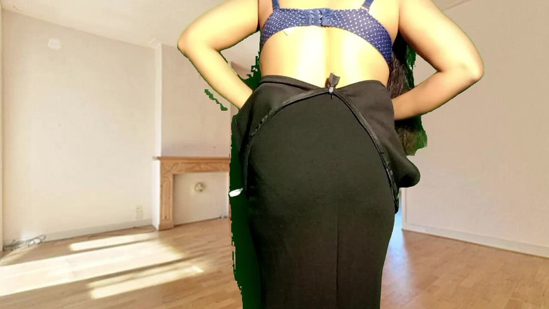 Monawife: Memek dan bobbs cewek hot ini dientot habis-habisan sampai matanya...