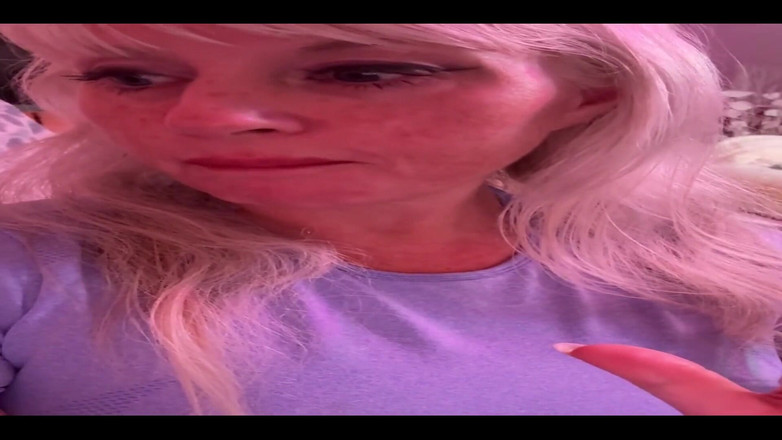 PaintedRose: 806682002349633536.mp4