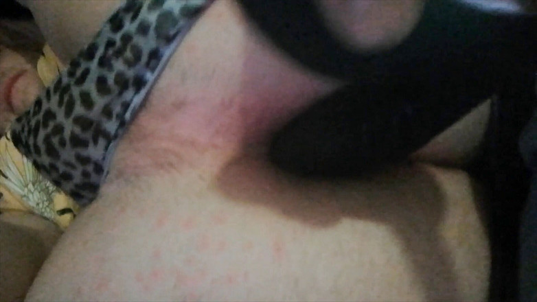 Sexy CDsissy: कपड़े पहनकर खुद को खेलना xxxx