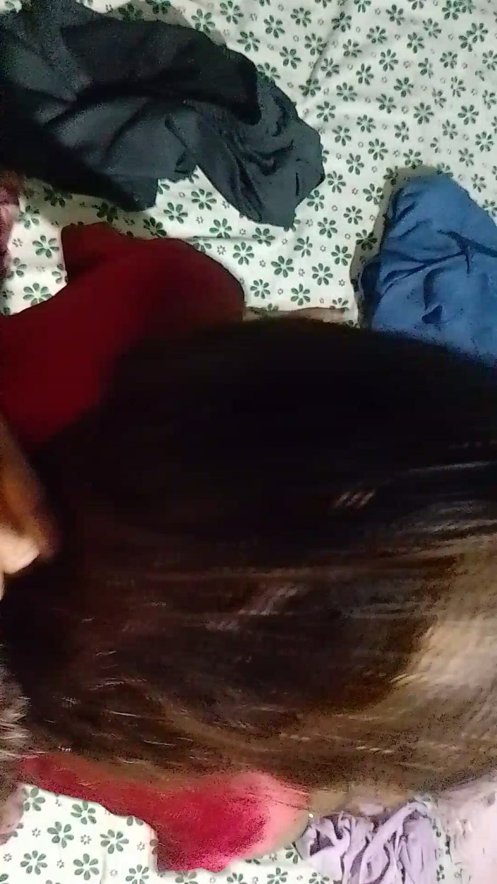 tanya99: Menghabiskan malam dengan makcik Saya