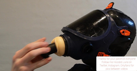 Hooded June: Pijpen training nieuw masker