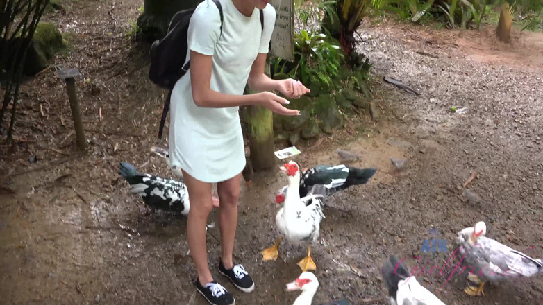 ATK Fans (Girlfriends): Vacanță virtuală în Hawaii cu Emma Hixx 9/16