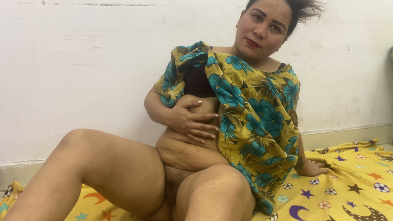 Kushi: Quiero follar a una chica nepalí, me he puesto muy...