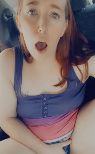 Fia Lennon: Warning- Loud Moans! ️ Almost off my cycle, but so horny!...