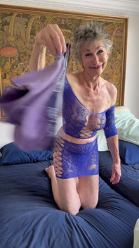 She's Removed His Underwear