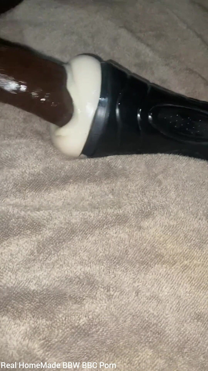 Big black cock BBCee: Jebanie Mojej latarki Fałszywe cipki