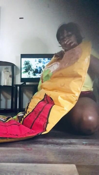 Owie Gold: Blowing up Teresa Taco