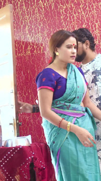 Erotic Bihari Bhabhi Two Big Cock for Sex When Her Husband Not Around at Home